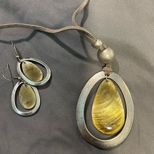necklace and earring set